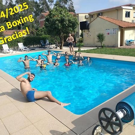 Metro Vilar Suites & Villas Vilar do Pinheiro المظهر الخارجي الصورة