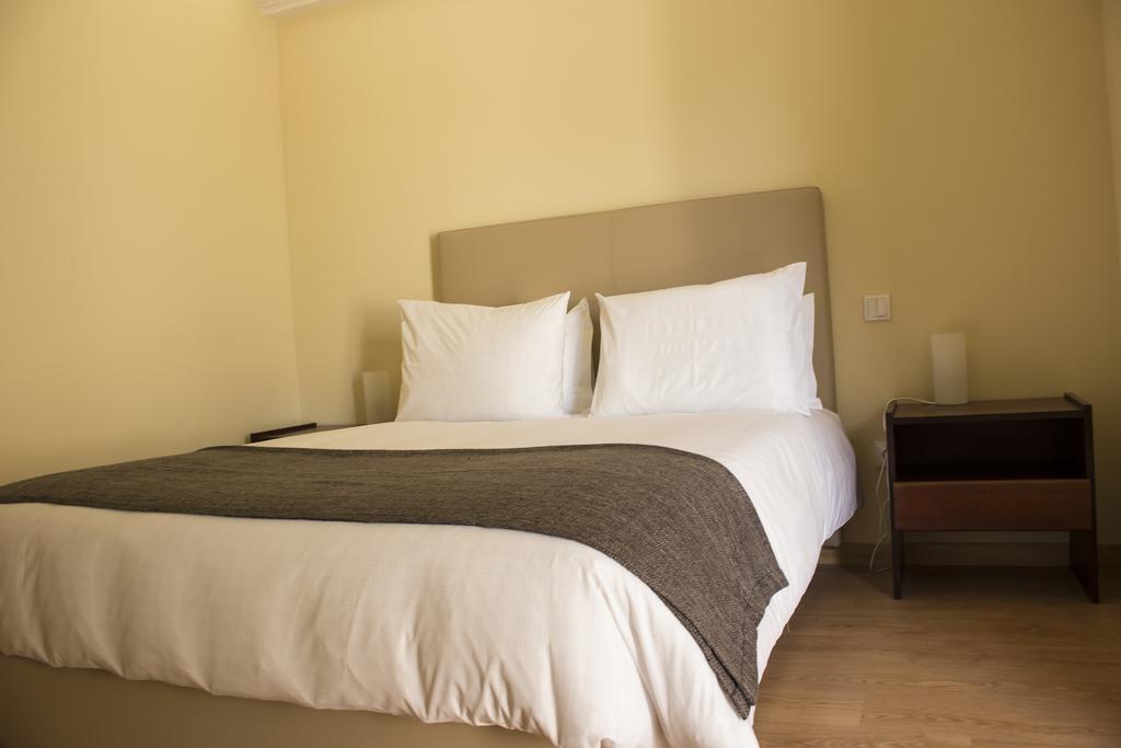 Metro Vilar Suites & Villas Vilar do Pinheiro المظهر الخارجي الصورة